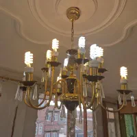 لوستر در حد ۶ شاخه ای