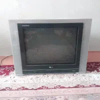 میز تلویزیون وتلوزیون