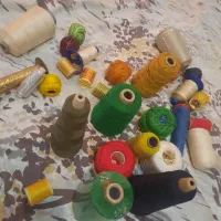 تعدادی نخ جنس خوب