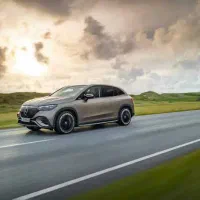 ثبت نام بنز EQE500 suv