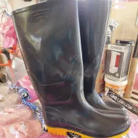 چکمه ، کفش کار ، انواع دمپایی|کیف، کفش، کمربند|تالش, هشتپر|دیوار