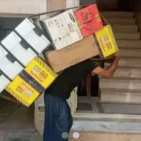 کار گر ساده از جمله بار خالی کردن