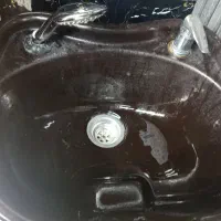 سر شور آرایشگاه تمیز سالم