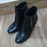 پوتین|کیف، کفش، کمربند|گنبد کاووس, |دیوار