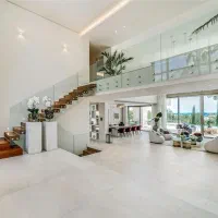 ۱۴۰متر/۳خواب لوکس خوش نقشه/فرصت طلایی مطهری شمالی