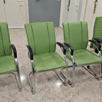 صندلی اداری در حد نو