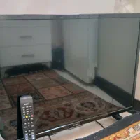 تلویزیون کاملا نو وسالم بدون کارتن