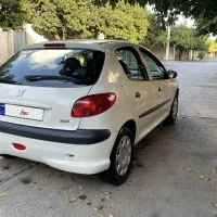 ۲۰۶ سفید فرانسه بدون مشابه