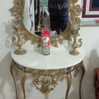 آینه و کنسول برنجی