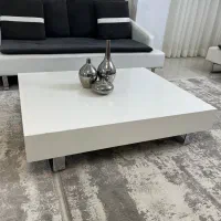 مبل چرم راحتی پایه استیل