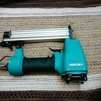 میخکوب بادی  کار کرده|ابزارآلات|خرم‌آباد, |دیوار