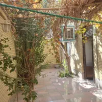اجاره آپارتمان تک خواب حیاط خصوصی پشت ایستگاه مترو|اجارهٔ آپارتمان|اصفهان, پوریای ولی|دیوار