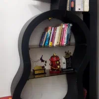 بوفه، کتابخانه