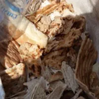 نان خشک تمیز سالم برای تغذیه طیور و پرندگان|لوازم جانبی حیوانات|آستارا, |دیوار