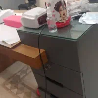 وسایل آرایشگاه و میز مدیریت|آرایشگاه و سالنهای زیبایی|سنندج, |دیوار