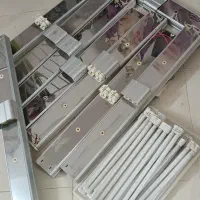 تعدادی مهتابی همراه قاب