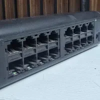 سوئیچ 16 پورت D-Link DGS-1016A کم‌کار و سالم