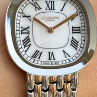 ساعت مچی زنانه لی کوپر انگلیسی