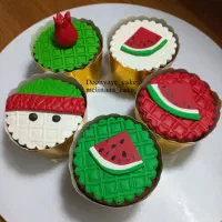 کیک  خانگی  قناد  خانگی|خوردنی و آشامیدنی|پرند, فاز ۲|دیوار