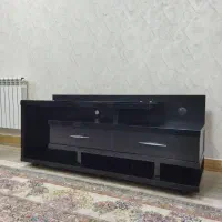 میز تی وی چرخدار