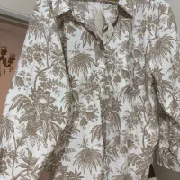 مانتو خارجی|لباس|فردیس, منظریه|دیوار