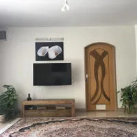 آپارتمان شیک و غرق نور،پارکینگ، حیاط اختصاصی دلباز|اجارهٔ آپارتمان|اصفهان, محله سفلی|دیوار