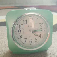 ساعت رو میزی