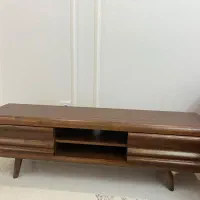 میز تلویزیون در حد نو