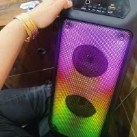 اسپیکرزیبـا