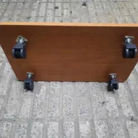 زیر کیسی چوبی چرخدار