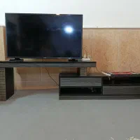 میز تلویزیون در حد نو