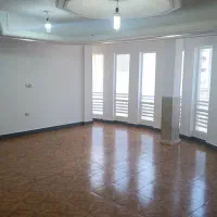 90-متر-غرق-در-نور-2-تراس-رو-به-نما-پارکینگ-سندی