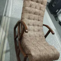 صندلی مبلی راک نوعه نو  به علت نداشتن