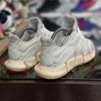 کلیماکول adidas اورجینال درحدنو سایز 45|کیف، کفش، کمربند|تهران, هلال احمر|دیوار