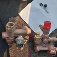 نصب ،سرویس وتعمیر ات تخصصی پکیج و آبگرمکن دیواری|خدمات پیشه و مهارت|لنگرود, |دیوار