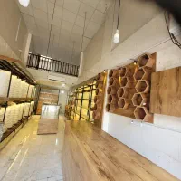 طراحی اجرای قفسه بندی دکور فروشگاه