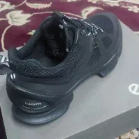 کفش کتونی ۴۲ طبی ecco