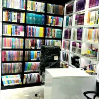کتاب درسی و کمک درسی از ۲۰ تا ۷۰ درصد تخفیف