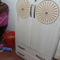 کمد و میز آرایش سالم