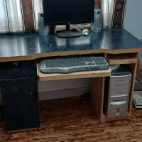 میز کامپیوتر