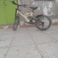 دوچرخه|دوچرخه، اسکیت، اسکوتر|زهک, |دیوار