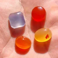 عقیق یمن و فیروزه نیشابور