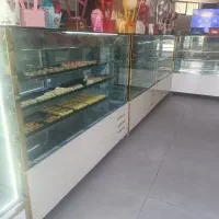 یخچال و ویترین شیرینی فروشی با دکور و...|فروشگاه و مغازه|شهرکرد, |دیوار