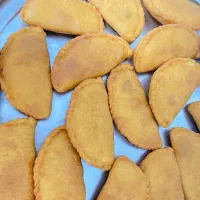 پیراشکی مرغ|خوردنی و آشامیدنی|تربتحیدریه, کلاته توکلی|دیوار