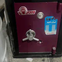 گاو صندوق دست دوم