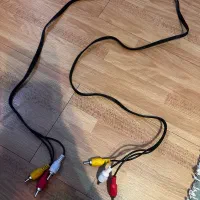تعدادی سیم و کابل رابط