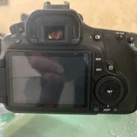 دوربین 60D کنون Canon همراه با لنز 18-135