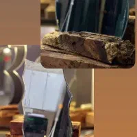 آیینه رو میزی همراه با پایه چوبی