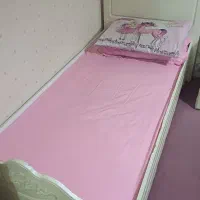 تخت خواب نوجوان