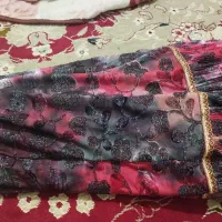 یک دست لباس محلی  یه بار بیشتر پوشیده نشده